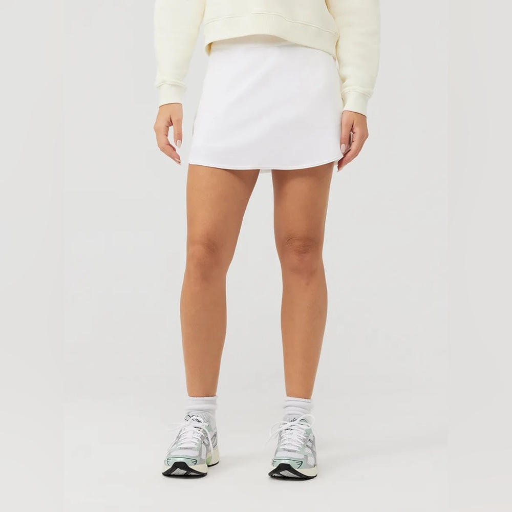 The Exercise 3" Skort, White, Size M, NWT